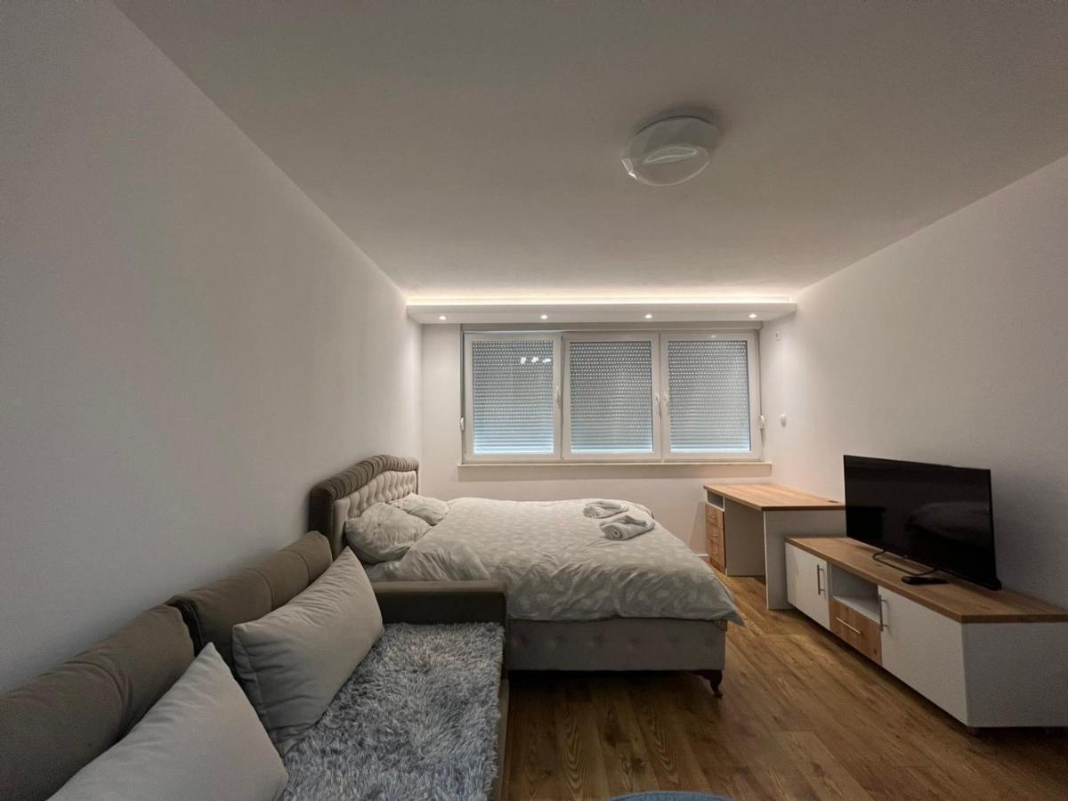 Apartmani Imperial Νόβι Πάζαρ Εξωτερικό φωτογραφία