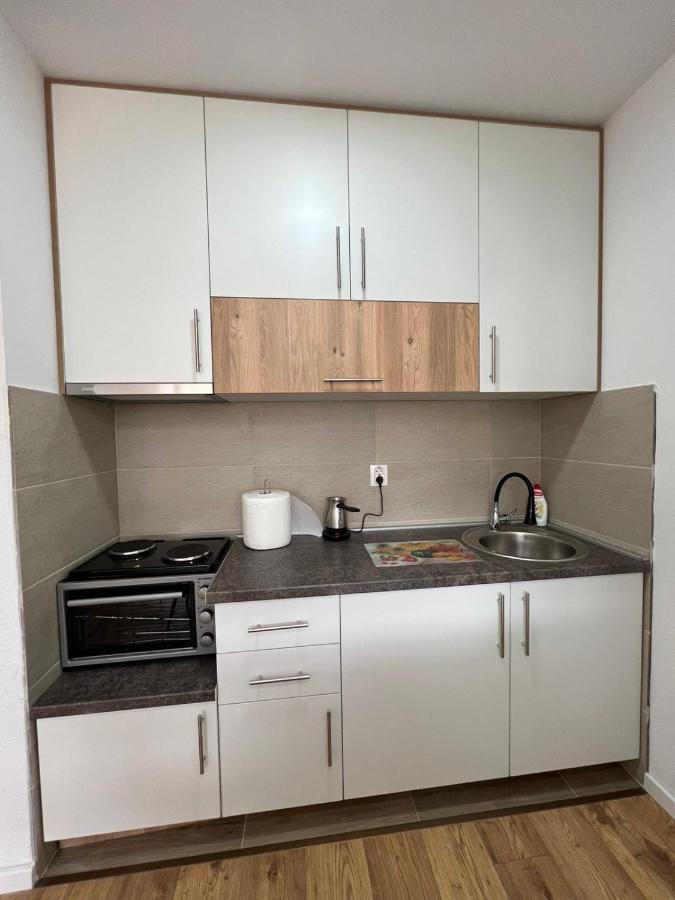 Apartmani Imperial Νόβι Πάζαρ Εξωτερικό φωτογραφία